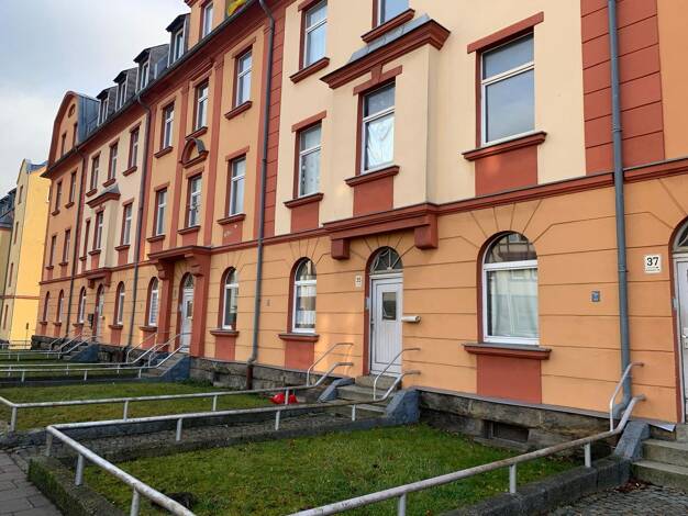 Wohnung zur Miete 430 € 4 Zimmer 75,1 m² EG Innenstadt Hof 95030
