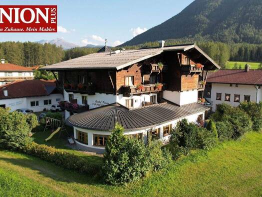 Hotel zum Kauf 1.500.000 € 22 Zimmer 48 Betten Obsteig 6416