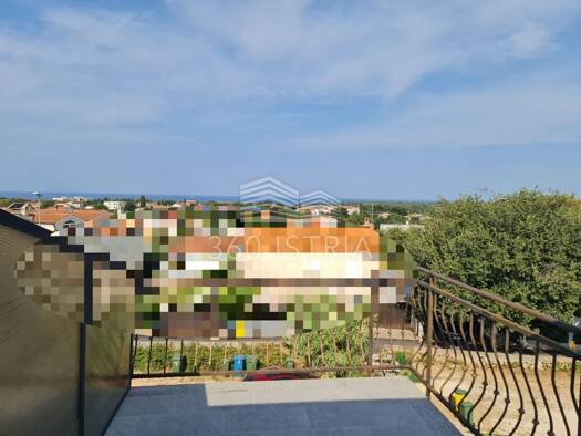 Wohnung zum Kauf 299.000 € 4 Zimmer 1. Geschoss Poreč 52440