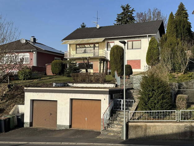 Einfamilienhaus zum Kauf provisionsfrei 300.000 € 6 Zimmer 160 m² 672 m² Grundstück Nidda 63667