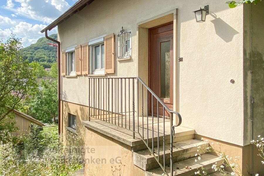 Einfamilienhaus zum Kauf 498.000 € 4 Zimmer 104 m²<br/>Wohnfläche 666 m²<br/>Grundstück Pfullingen 72793