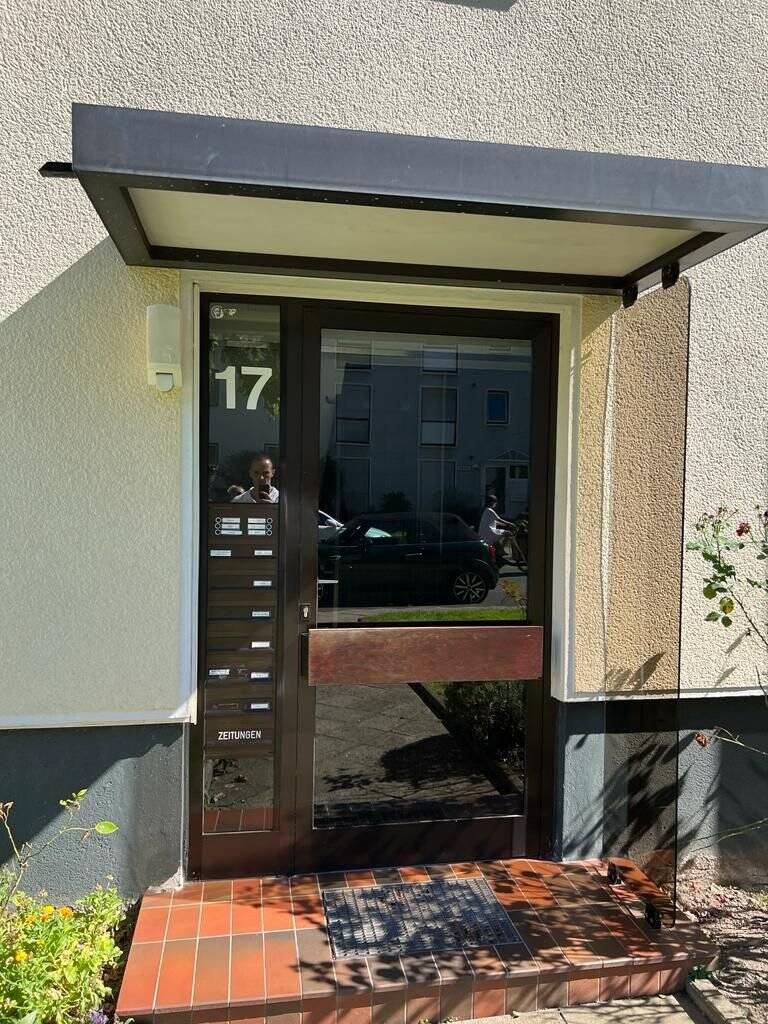 Property thumbnail 2