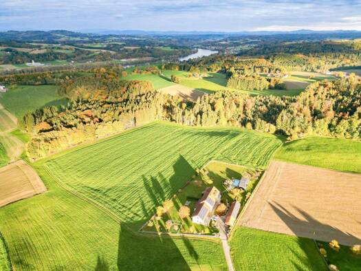 Einfamilienhaus zum Kauf 1.650.000 € 6 Zimmer 314,5 m² 7.273 m² Grundstück Kothwies Vilshofen an der Donau 94474