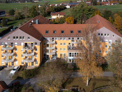 Wohnung zum Kauf 289.000 € 2 Zimmer 120,5 m² 2. Geschoss Kötzting Bad Kötzting 93444