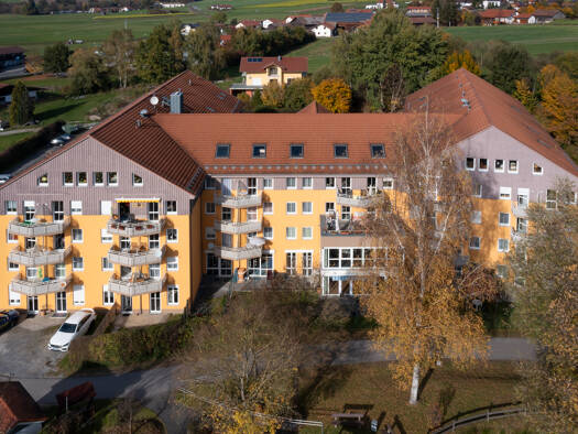 Wohnung zum Kauf 289.000 € 2 Zimmer 120,5 m² 2. Geschoss Kötzting Bad Kötzting 93444