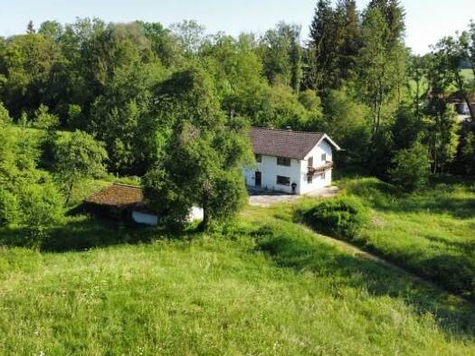 Einfamilienhaus zum Kauf 600.000 € 7 Zimmer 6.040 m² Grundstück frei ab sofort Ramsdorf Tittmoning 84529