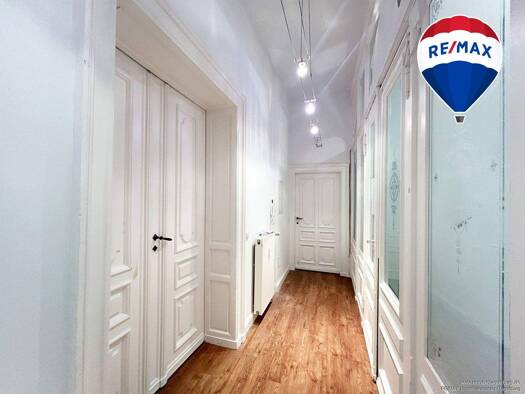 Bürofläche zur Miete 950 € 3 Zimmer 109,8 m² Bürofläche Altstadt Magdeburg 39104