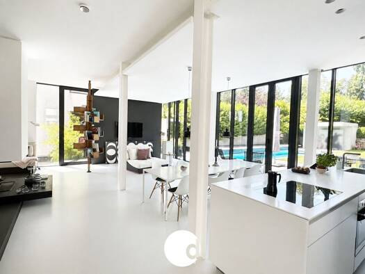 Villa zum Kauf 4.250.000 € 7 Zimmer 336 m² 1.182 m² Grundstück Nord Nord 70192