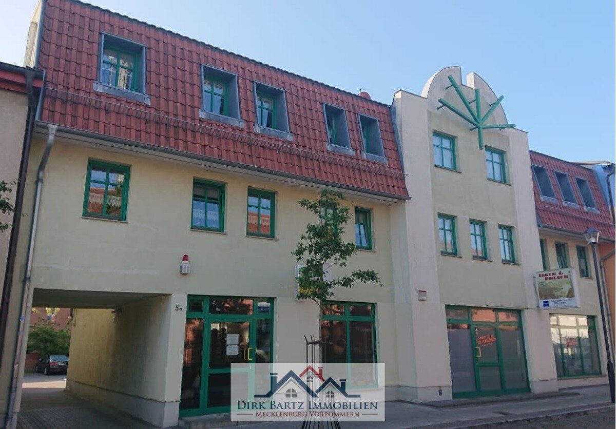 Wohnung zum Kauf 95.000 € 4 Zimmer 84 m²<br/>Wohnfläche Demmin Demmin 17109