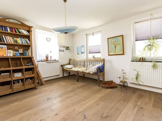 Einfamilienhaus zum Kauf 349.000 € 5 Zimmer 210,2 m² 524 m² Grundstück Dürrenwaldstetten Langenenslingen 88515