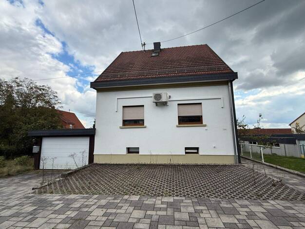 Einfamilienhaus zum Kauf 6 Zimmer 120 m² 683 m² Grundstück Steinbach Lebach 66822