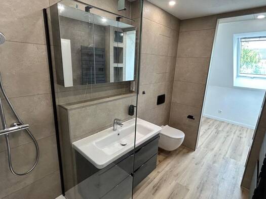 Maisonette zur Miete 1.270 € 4 Zimmer 96 m² Geschoss 3/3 frei ab 15.08.2025 Jahnstraße 6 Mitte Heiligenhaus 42579