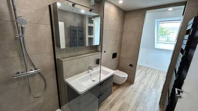 Maisonette zur Miete 1.270 € 4 Zimmer 96 m² Geschoss 3/3 frei ab 15.08.2025 Jahnstraße 6 Mitte Heiligenhaus 42579