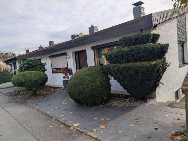 Reihenendhaus zum Kauf provisionsfrei 499.000 € 7 Zimmer 162 m² 357 m² Grundstück Anna-Beckert-Weg 10 Amorbach Neckarsulm 74172