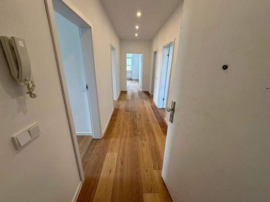 Studio zur Miete 1.395 € 5 Zimmer 110 m² 1. Geschoss frei ab 01.04.2026 Krämpferufer 1 Altstadt Erfurt 99084