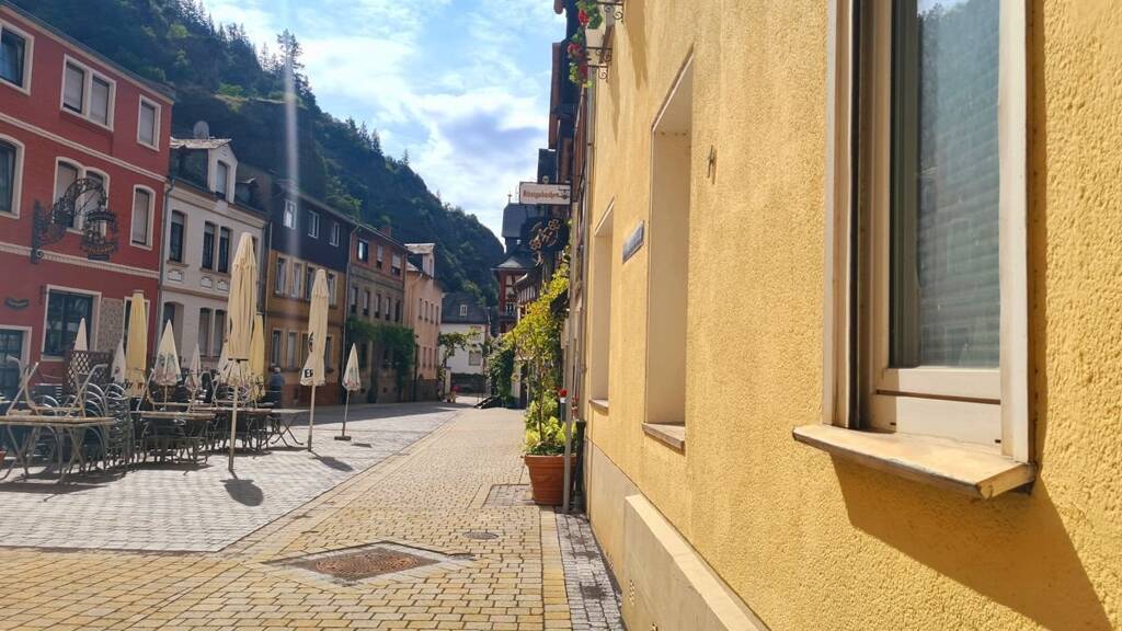 Einfamilienhaus zum Kauf 195.000 € 5 Zimmer 170 m² 192 m² Grundstück Braubach 56338