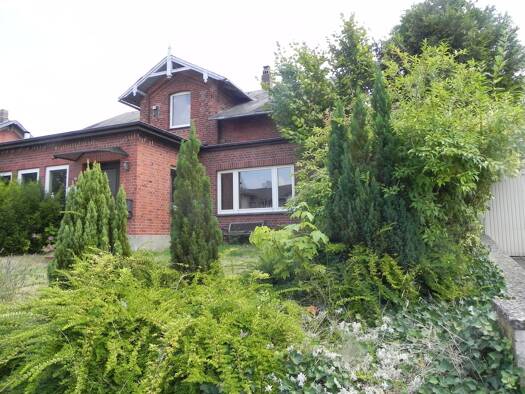 Einfamilienhaus zum Kauf 199.000 € 5,5 Zimmer 130 m² 522 m² Grundstück frei ab sofort Reinfeld 23858