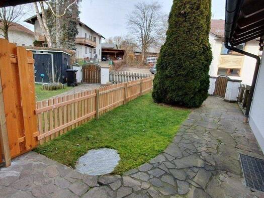 Doppelhaushälfte zum Kauf 549.950 € 5 Zimmer 124 m² 352 m² Grundstück Pappelweg 7 Kienberg 83361
