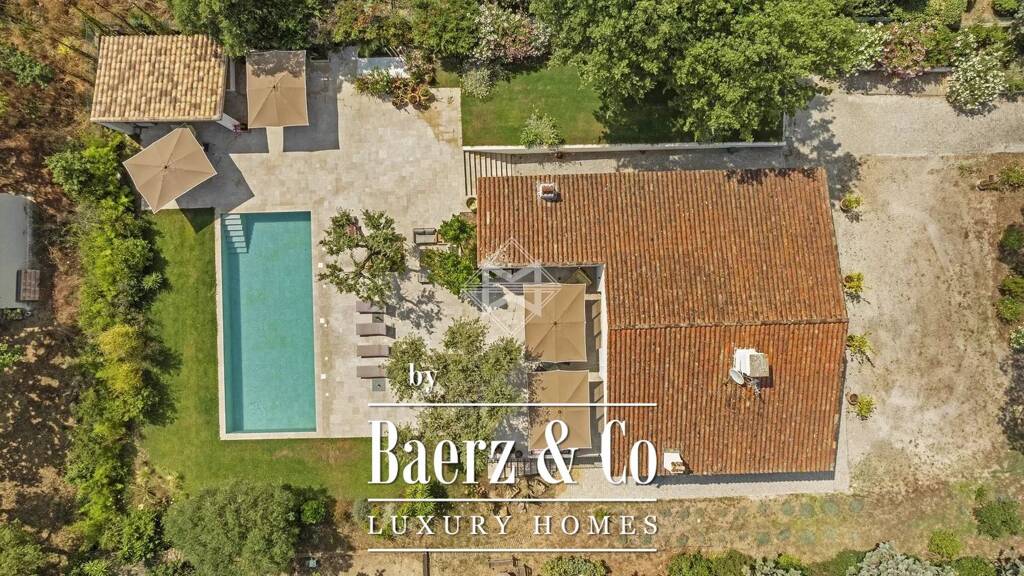 Villa zum Kauf 2.990.000 € 10 Zimmer 300 m² 2.433 m² Grundstück grimaud 83310