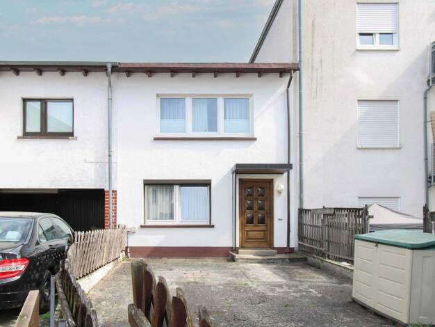 Reihenmittelhaus zum Kauf 299.000 € 3 Zimmer 62,2 m² 150,2 m² Grundstück Stierstadt Oberursel 61440