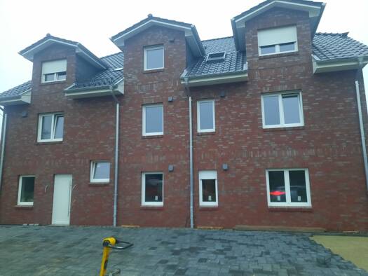 Wohnung zur Miete 950 € 3 Zimmer 72 m² Geschoss 2/3 frei ab 01.04.2026 Heidenau 21258