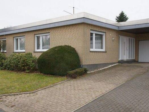 Haus zum Kauf 595.000 € 4 Zimmer 148 m² 858 m² Grundstück Niederdornberg Bielefeld 33619