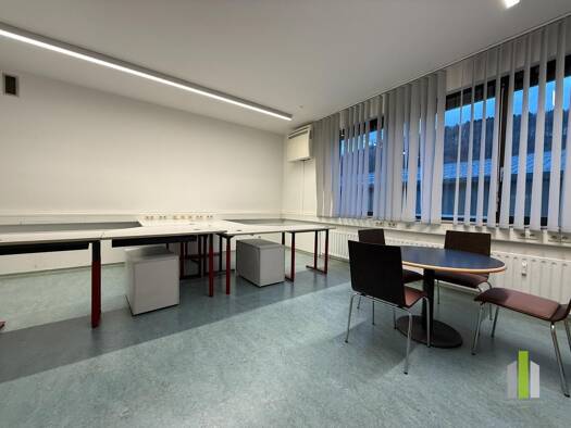 Bürofläche zur Miete 451 € 1 Zimmer 30,1 m² Bürofläche Bergheim 5101