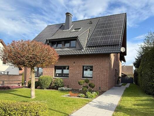 Wohnung zur Miete 1.120 € 3 Zimmer 135 m² Geschoss 1/3 frei ab 01.11.2026 Bieren Rödinghausen 32289