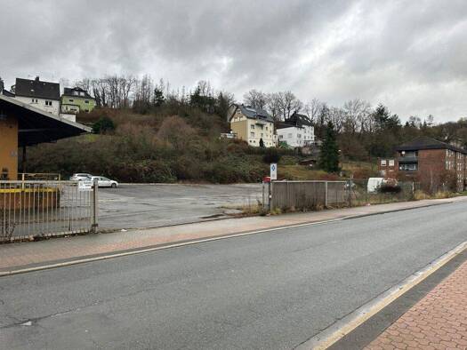 Freifläche zur Miete 1.450 € 2.300 m² Lagerfläche Plettenberg 58840