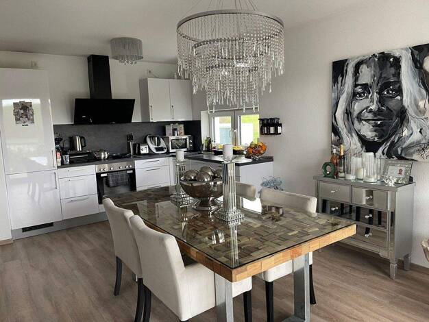 Wohnung zur Miete 1.350 € 3 Zimmer 96 m² EG frei ab 01.03.2026 Am Weidengraben 22 Waldbüttelbrunn 97297