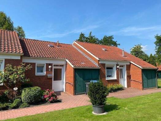 Wohnung zur Miete 420 € 1 Zimmer 41,5 m² frei ab 01.02.2026 Maria-Rodenhauser-Str. 6B Innenstadt Aurich 26603