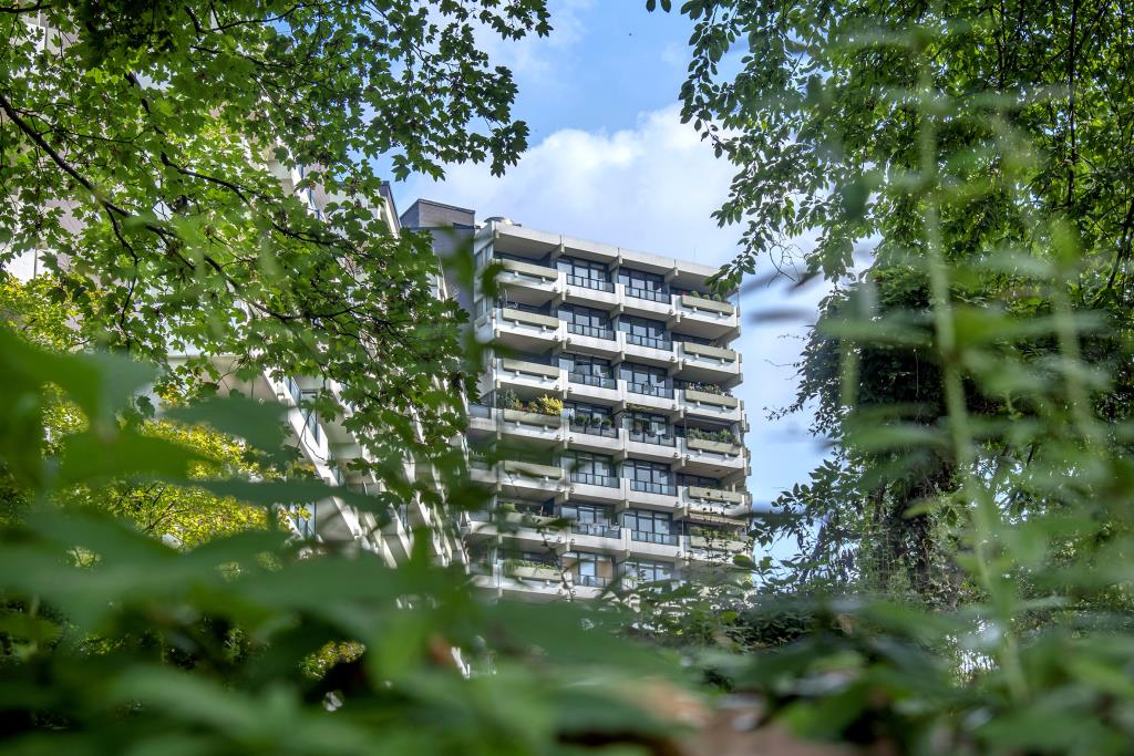 Wohnung zur Miete 1.073 € 3 Zimmer 105 m²<br/>Wohnfläche 14.<br/>Geschoss Ostlandstraße 50 Weiden Köln 50858