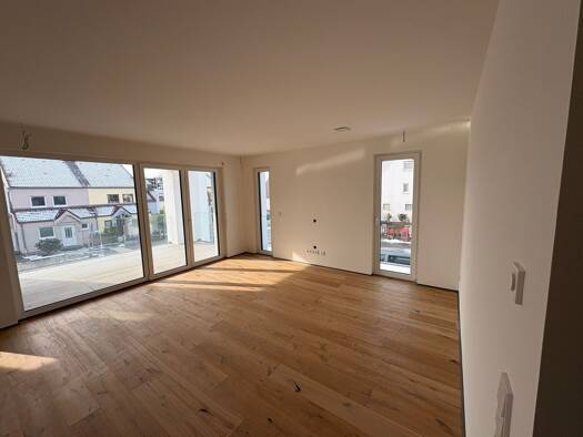 Wohnung zur Miete 1.650 € 4 Zimmer 105 m² Geschoss 1/3 frei ab 01.05.2026 Seligenstädter Straße 74 Froschhausen Seligenstadt 63500