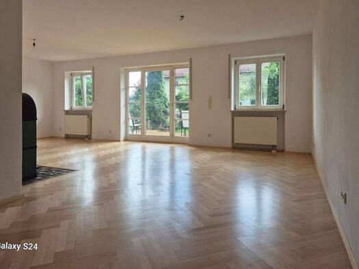 Reihenmittelhaus zum Kauf provisionsfrei 728.000 € 6 Zimmer 180 m² 184 m² Grundstück frei ab sofort Eichenried Moosinning 85452