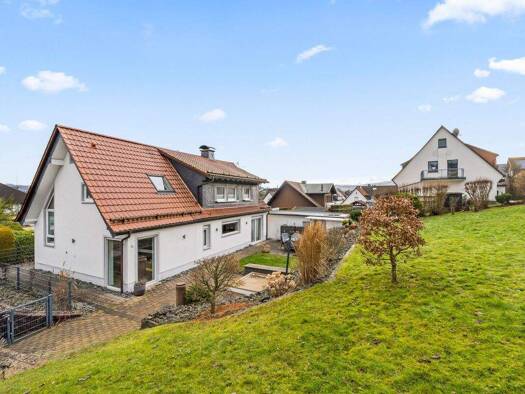 Einfamilienhaus zum Kauf 499.500 € 4 Zimmer 146 m² 1.504 m² Grundstück frei ab sofort Attendorn 57439