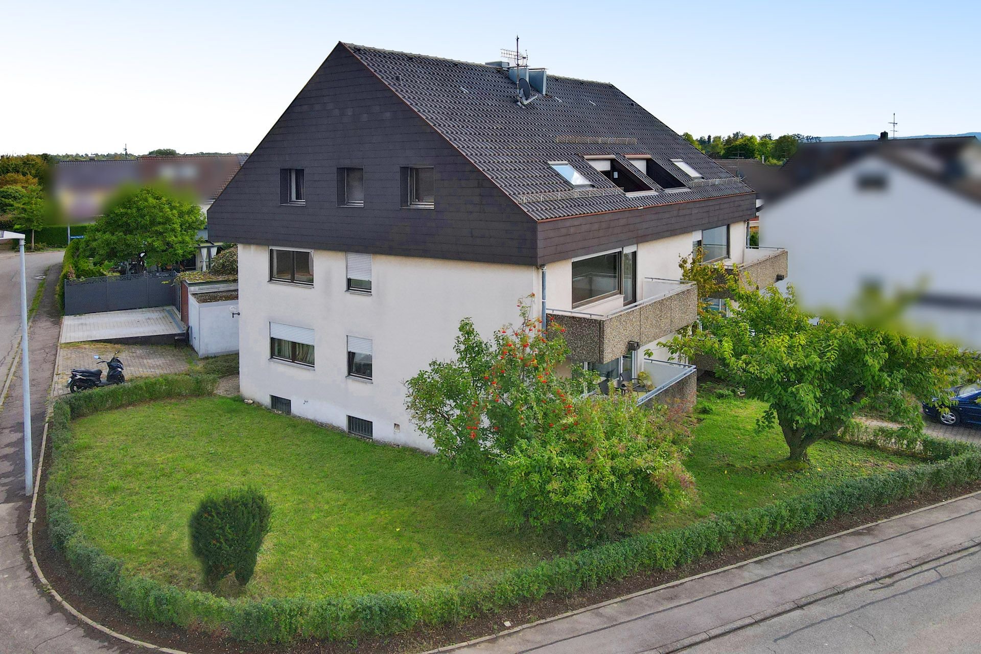 Haus zum Kauf 879.000 € 18 Zimmer 419 m²<br/>Wohnfläche 667 m²<br/>Grundstück Wolfschlugen 72649