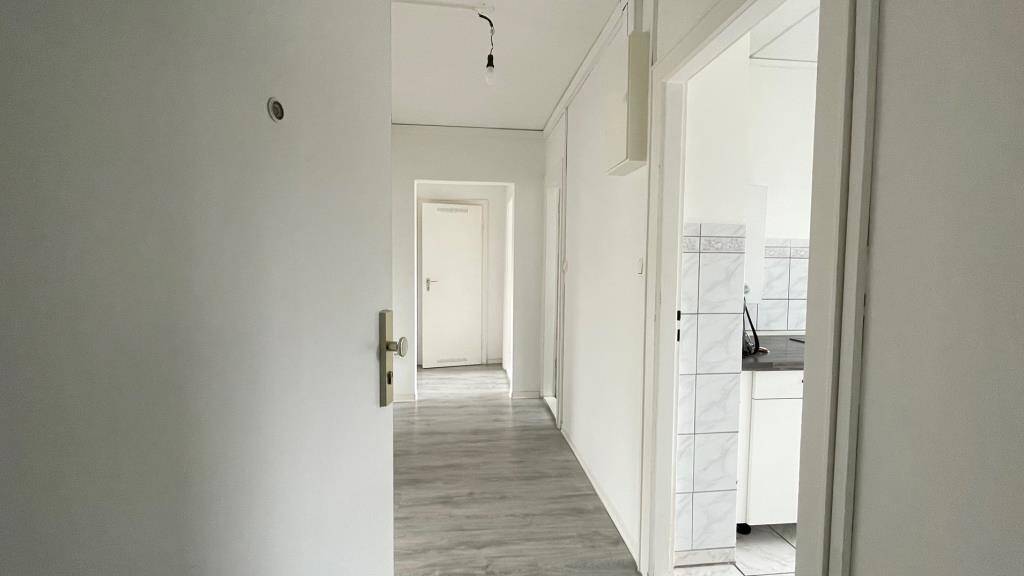 Wohnung zum Kauf provisionsfrei 199.000 € 2,5 Zimmer 72,1 m² 2. Geschoss Charles-Roß-Ring 68 Wik Kiel 24106