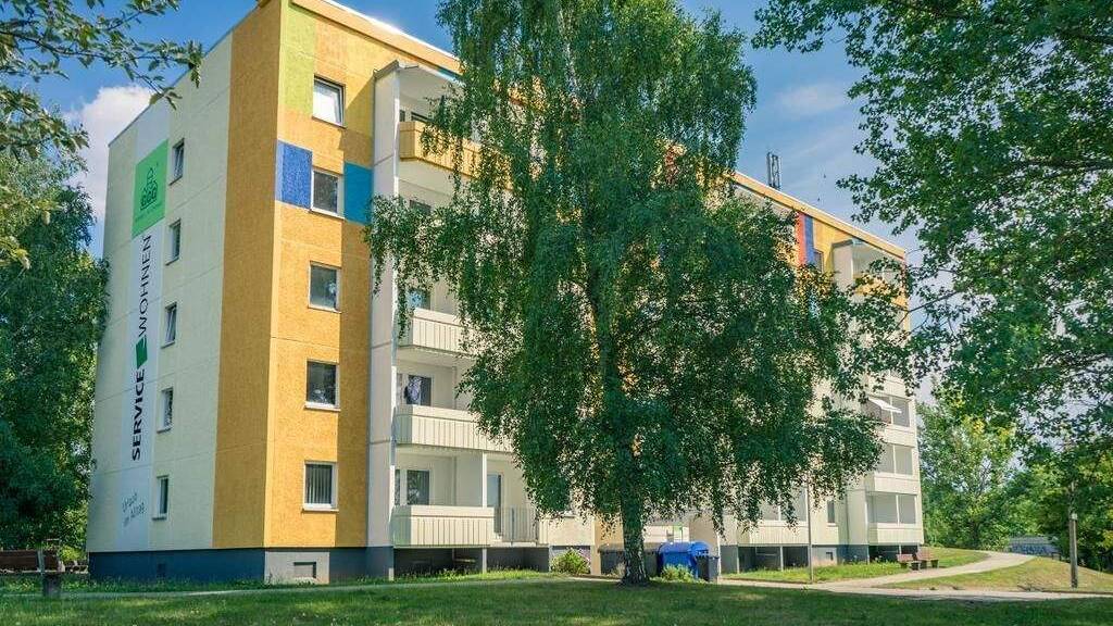 Studio zur Miete 215 € 1 Zimmer 34,3 m² 4. Geschoss frei ab 01.08.2026 Walter-Ranft-Str. 1 Hutholz Chemnitz 09123