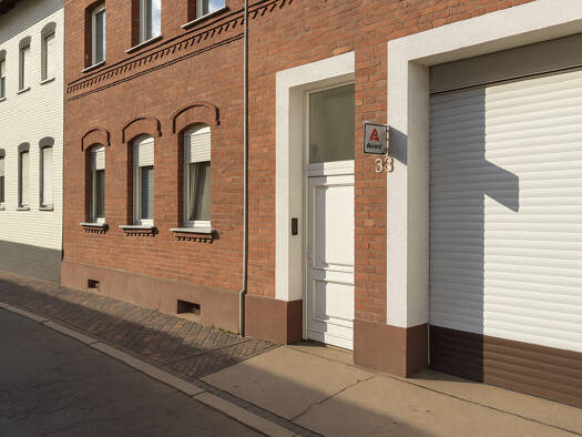 Wohnung zur Miete 378 € 2 Zimmer 56 m² EG frei ab sofort Jeßnitz Raguhn-Jeßnitz 06800