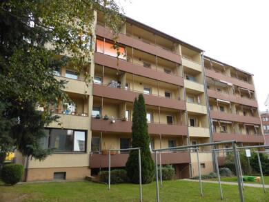 Wohnung zur Miete 332 € 2 Zimmer 48,7 m² 1. Geschoss frei ab 16.07.2025 Erlanger Straße 41 Ronhof 153 Fürth 90765