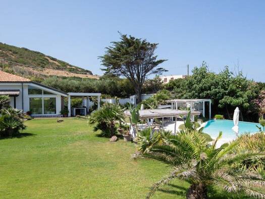 Haus zum Kauf 8.000.000 € 300 m² 2.000 m² Grundstück Castelsardo 07031