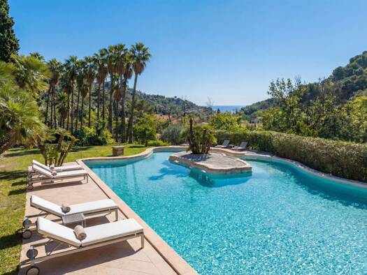Schloss zum Kauf 9.900.000 € 24 Zimmer 856,7 m² 18.754 m² Grundstück Bioves-Casino Menton 06500