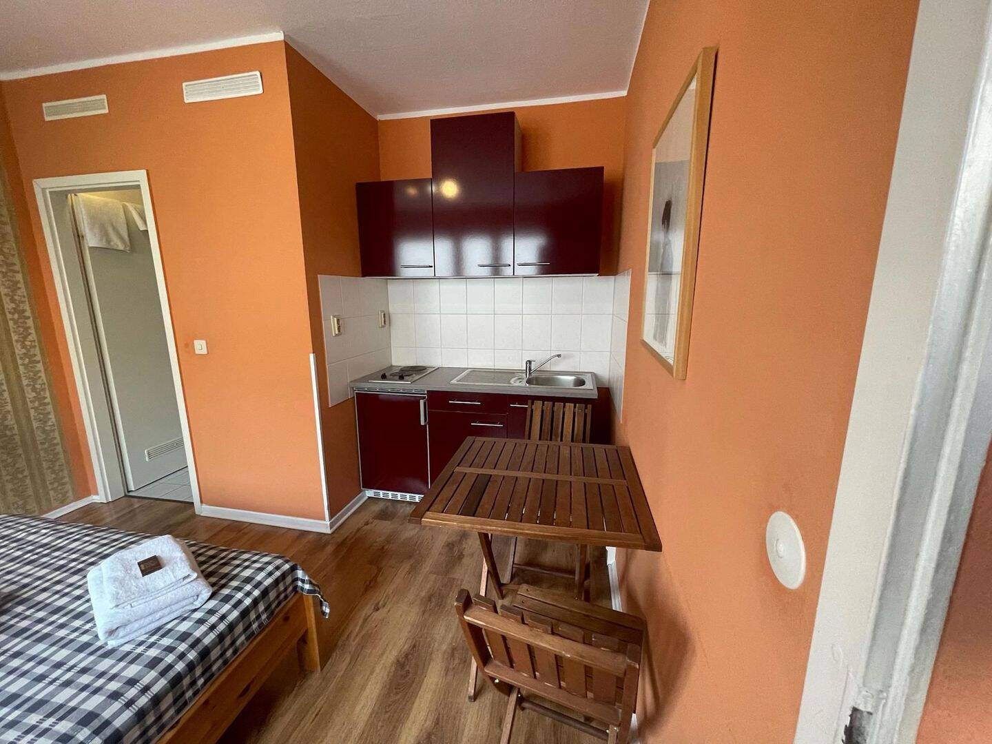 Rarität in Friedrichshain: Großzügige 4-Zimmer-Wohnung mit Stil – Berlin – Vorschaubild 3