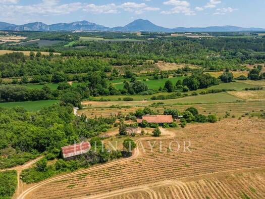 Einfamilienhaus zum Kauf provisionsfrei 1.600.000 € 6 Zimmer 250 m² 23.000 m² Grundstück Riez 04500