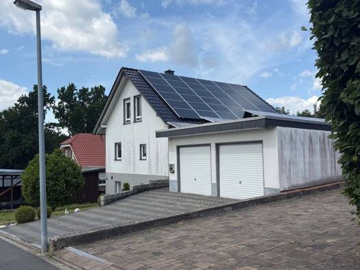 Haus zum Kauf 290.000 € 4 Zimmer 151,9 m² 648 m² Grundstück Nieheim 33039