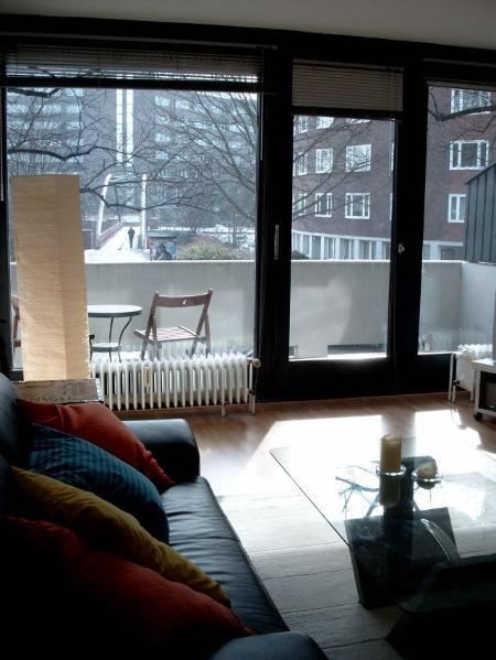 Wohnung zur Miete Wohnen auf Zeit 1.120 € 1,5 Zimmer 46 m²<br/>Wohnfläche 01.01.2025<br/>Verfügbarkeit Winterhude Hamburg 22303