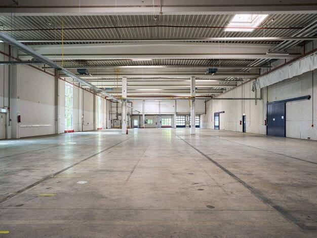 Lagerhalle zur Miete 7 € 767,4 m² Lagerfläche Heltorfer Straße 2-6 Lichtenbroich Düsseldorf 40472