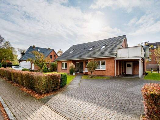 Haus zum Kauf 598.000 € 7 Zimmer 157 m² 614 m² Grundstück Tönning 25832