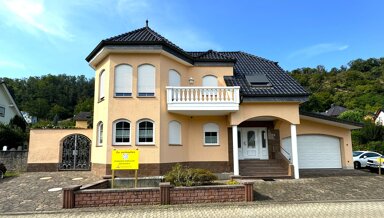 Einfamilienhaus zum Kauf 990.000 € 9 Zimmer 286,1 m² 668 m² Grundstück frei ab sofort Kobern Kobern-Gondorf 56330