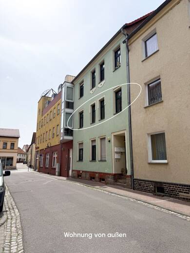 Wohnung zur Miete 425 € 2,5 Zimmer 50 m² 1. Geschoss frei ab sofort Angergasse 3 Groitzsch Groitzsch 04539